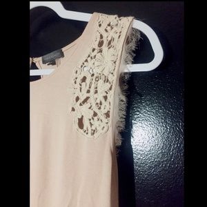 Light pink Vince Camuto tank